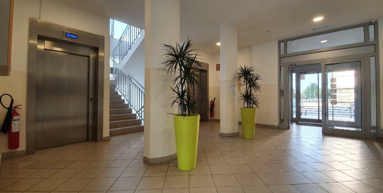 Royal Apartment Belvill Βελιγράδι Εξωτερικό φωτογραφία
