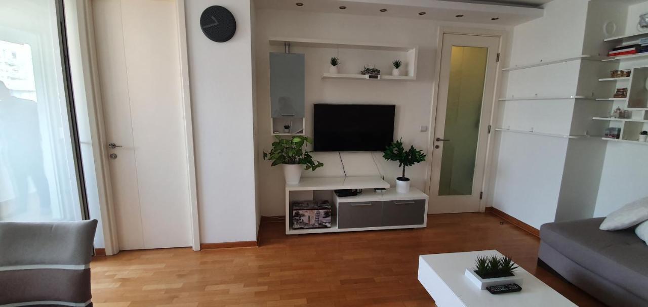 Royal Apartment Belvill Βελιγράδι Εξωτερικό φωτογραφία