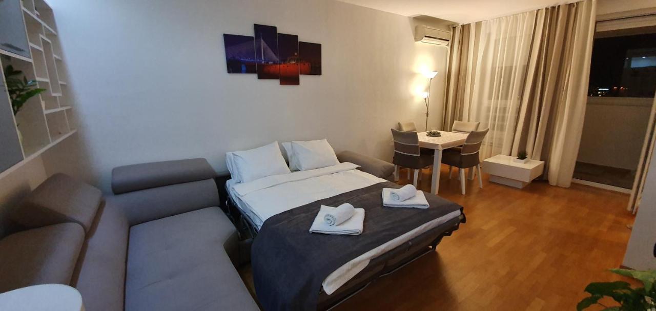 Royal Apartment Belvill Βελιγράδι Εξωτερικό φωτογραφία